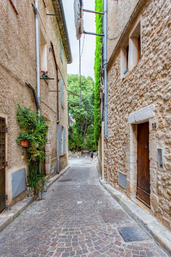 2-Star Apartment Close To Beaches And All Amenities Antibes Exterior photo